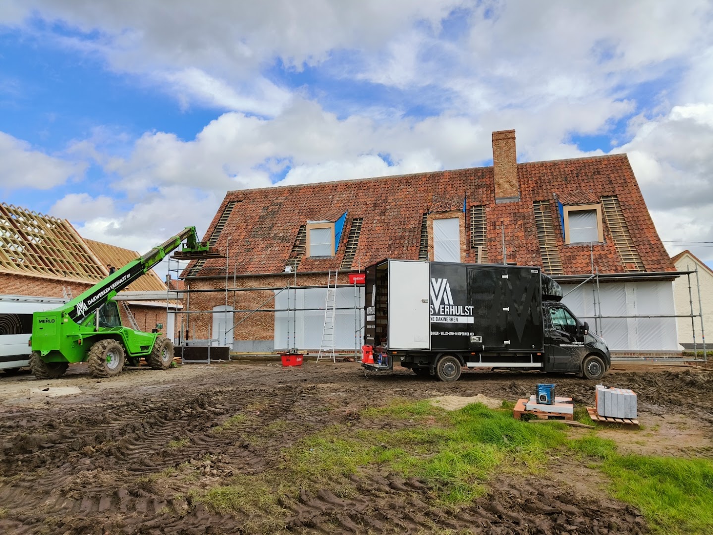 Foto van Dakwerken Verhulst Bv in Ingelmunster — Dakdekker (foto 2)