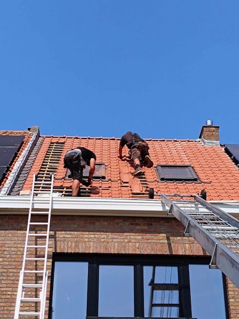 Foto van BKS Dakwerken in Blankenberge — Dakdekker Foto van BKS Dakwerken in Blankenberge — Dakdekker