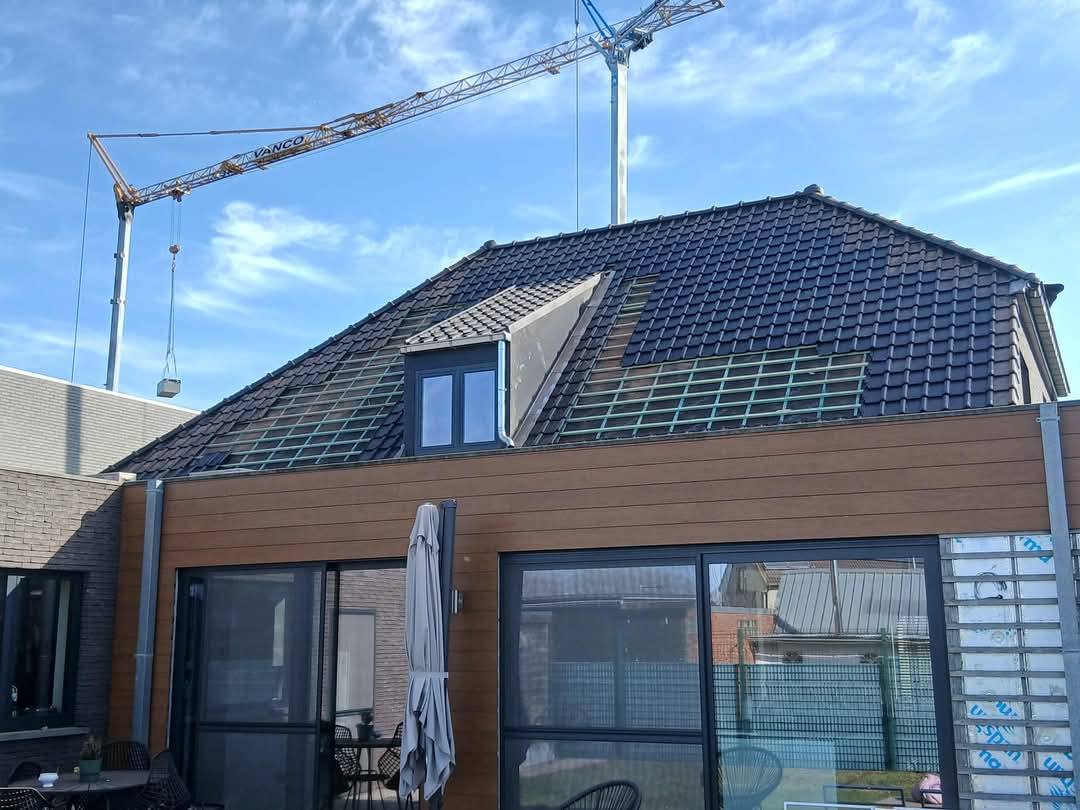 Foto van Dakwerken HDL bouw bv. Bornem in Bornem — Dakdekker (foto 2)