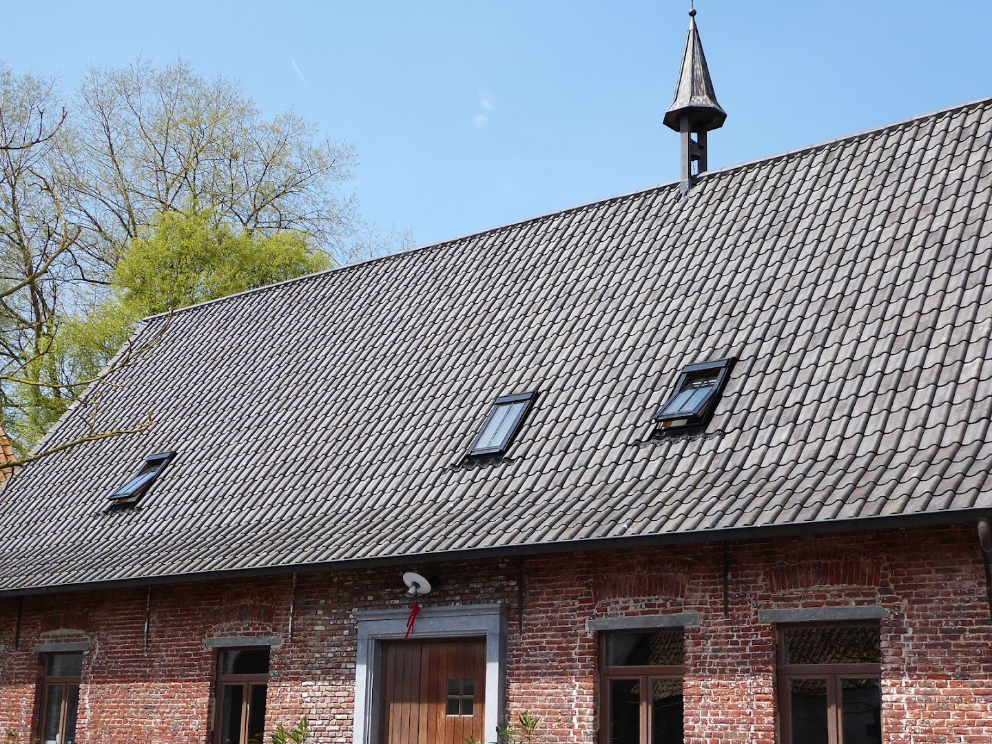 Foto van KLUISDAK — Dakdekker (foto 2)