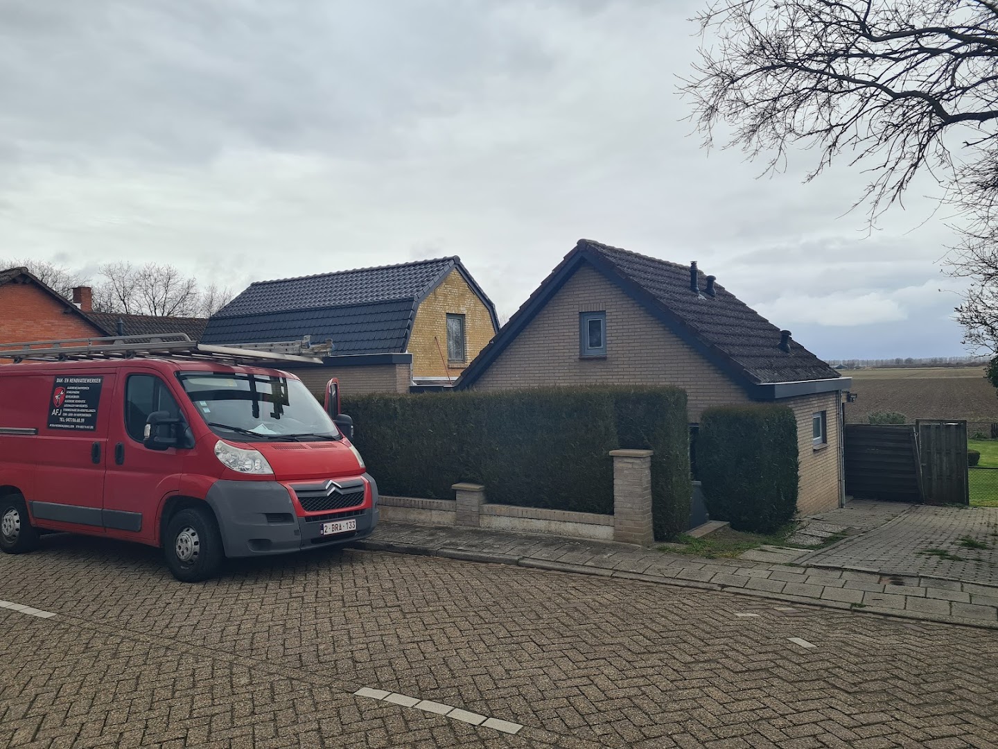 Foto van Dakwerken AFJ in Lievegem — Dakdekker (foto 3)