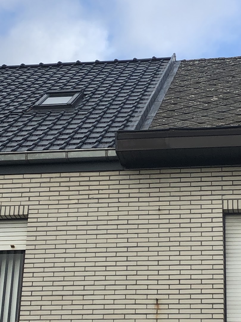 Foto van Dakwerken Van Hecke Jochen bvba in Zwalm — Dakdekker (foto 3)