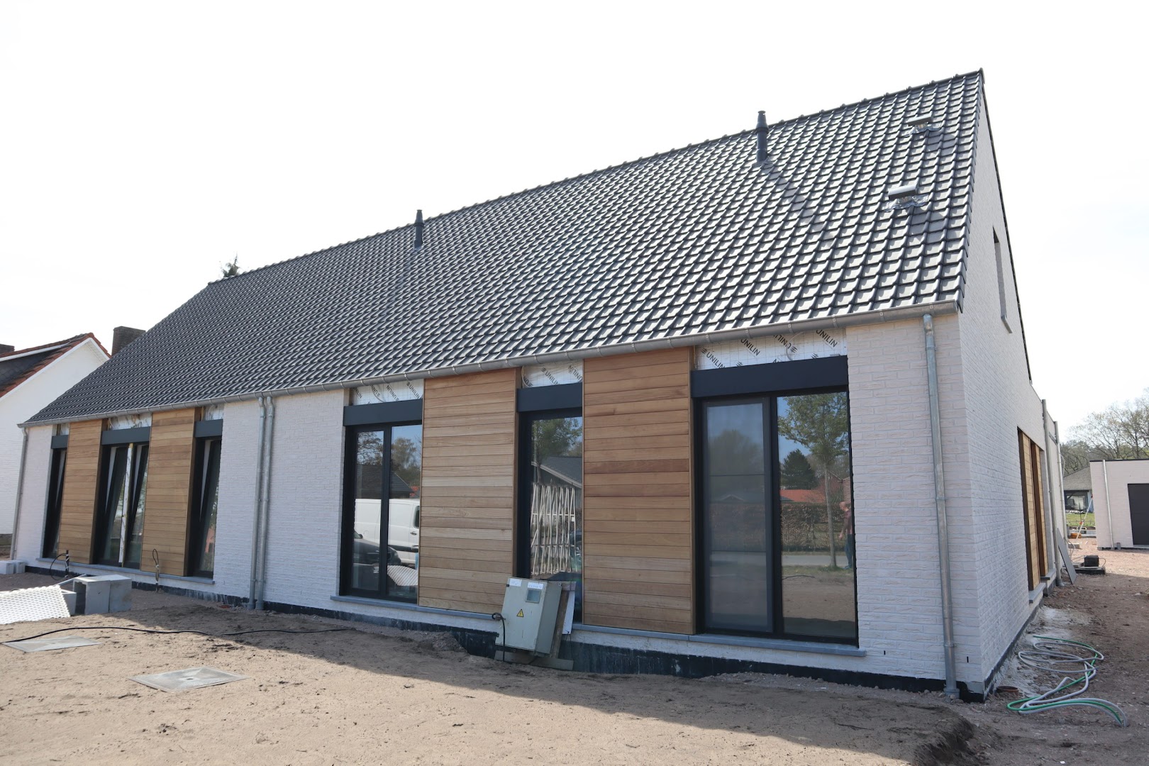 Foto van Dakwerken H en K in Tielen — Dakdekker (foto 2)