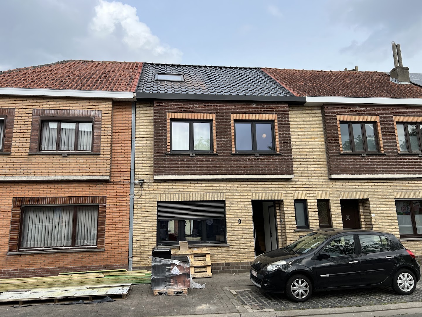 Foto van Schrijnwerken ml in Oosterzele — Dakdekker (foto 2)