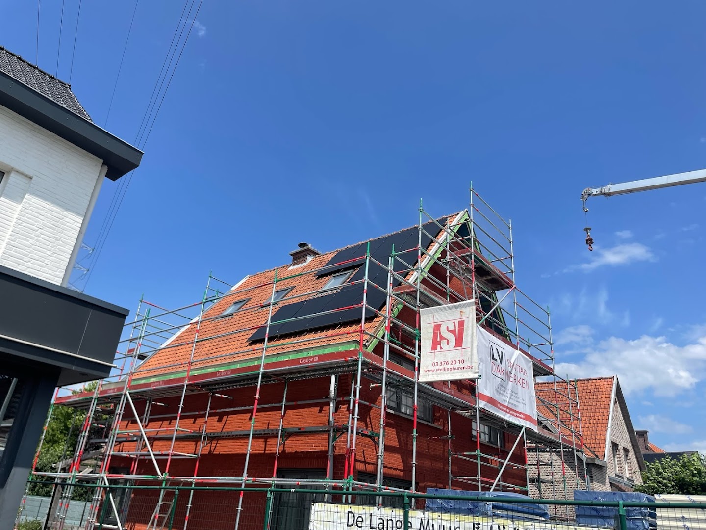 Foto van LV Dakwerken Bvba & sanitair in Bornem — Dakdekker (foto 3)