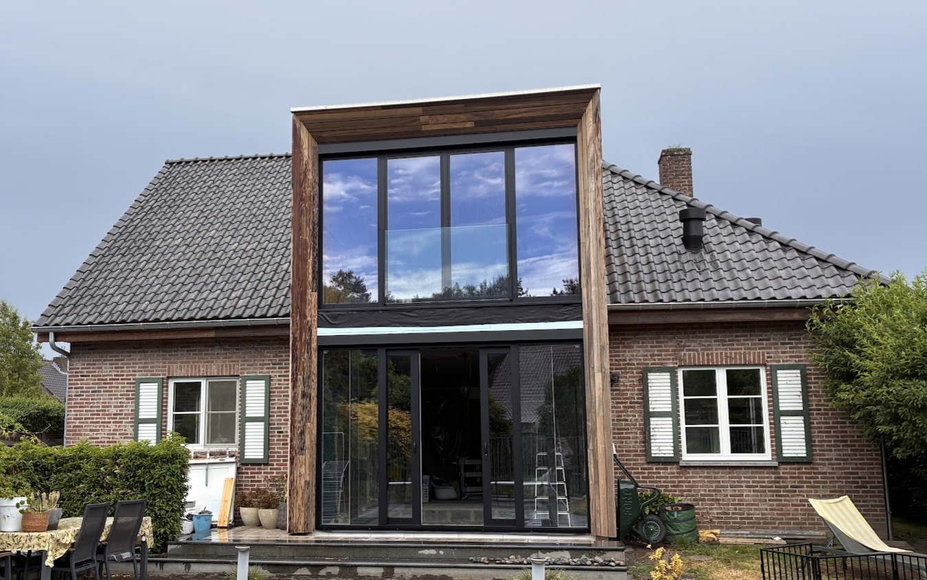 Foto van Dakwerken Noterman in Bilzen-Hoeselt — Dakdekker (foto 3)
