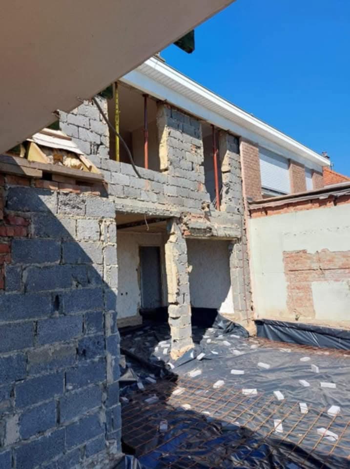 Foto van Dak- en Renovatiewerken Vandenbulcke Gregory — Dakdekker (foto 2)
