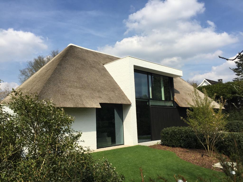 Foto van Vranken Rieten Daken in Putte — Dakdekker (foto 2)