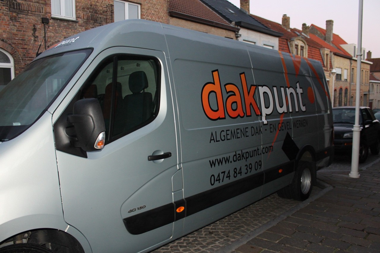 Foto van Dakpunt in Nieuwpoort — Dakdekker Foto van Dakpunt in Nieuwpoort — Dakdekker