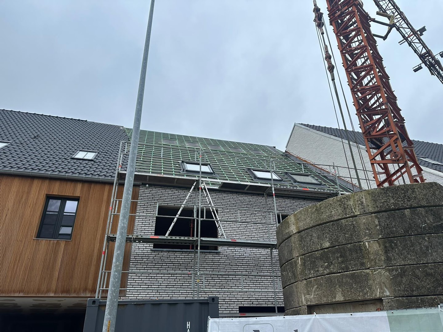 Foto van AC Dakwerken in Maasmechelen — Dakdekker (foto 3)