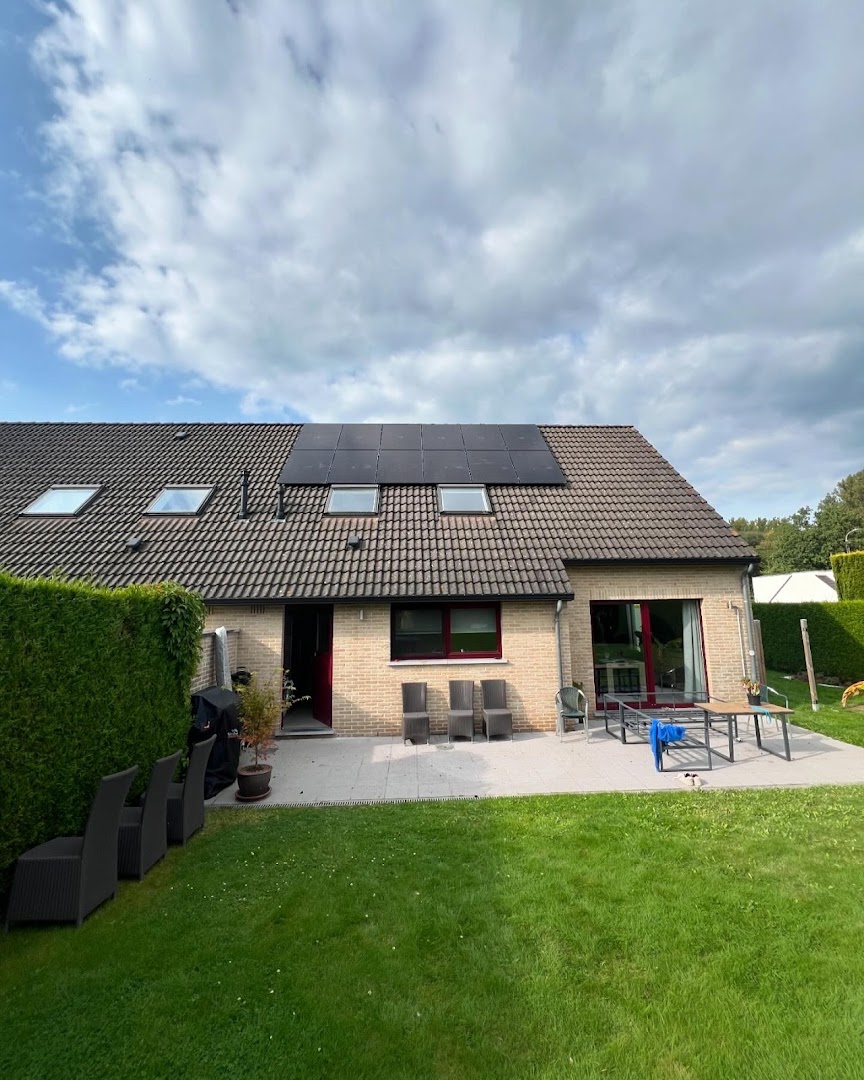 Foto van Fullproco in Roosdaal — Dakdekker (foto 3)