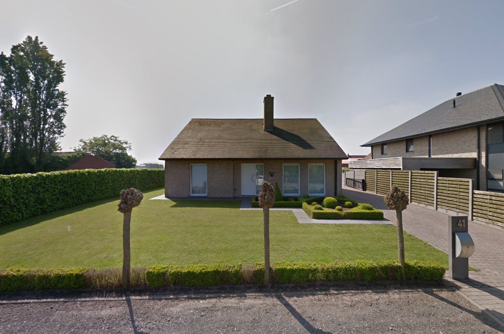 Foto van Huisvader Dakwerken in Wingene, Dakwerker