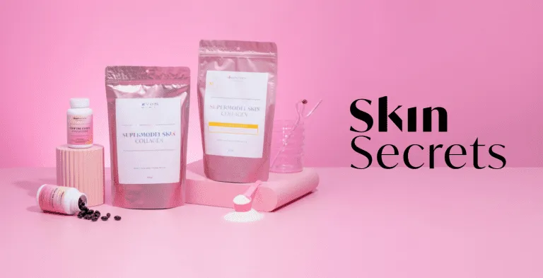Skin Secrets huidverzorgingsproducten op roze achtergrond met merknaam