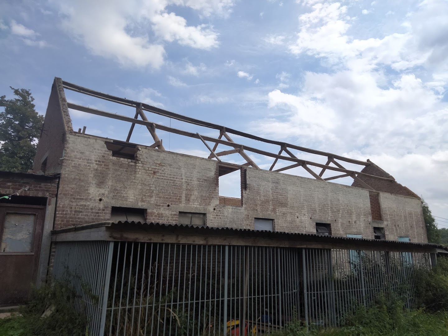 Foto van Asbest en sloopwerk blancquaert in Turnhout — Asbestonderzoek (foto 2)