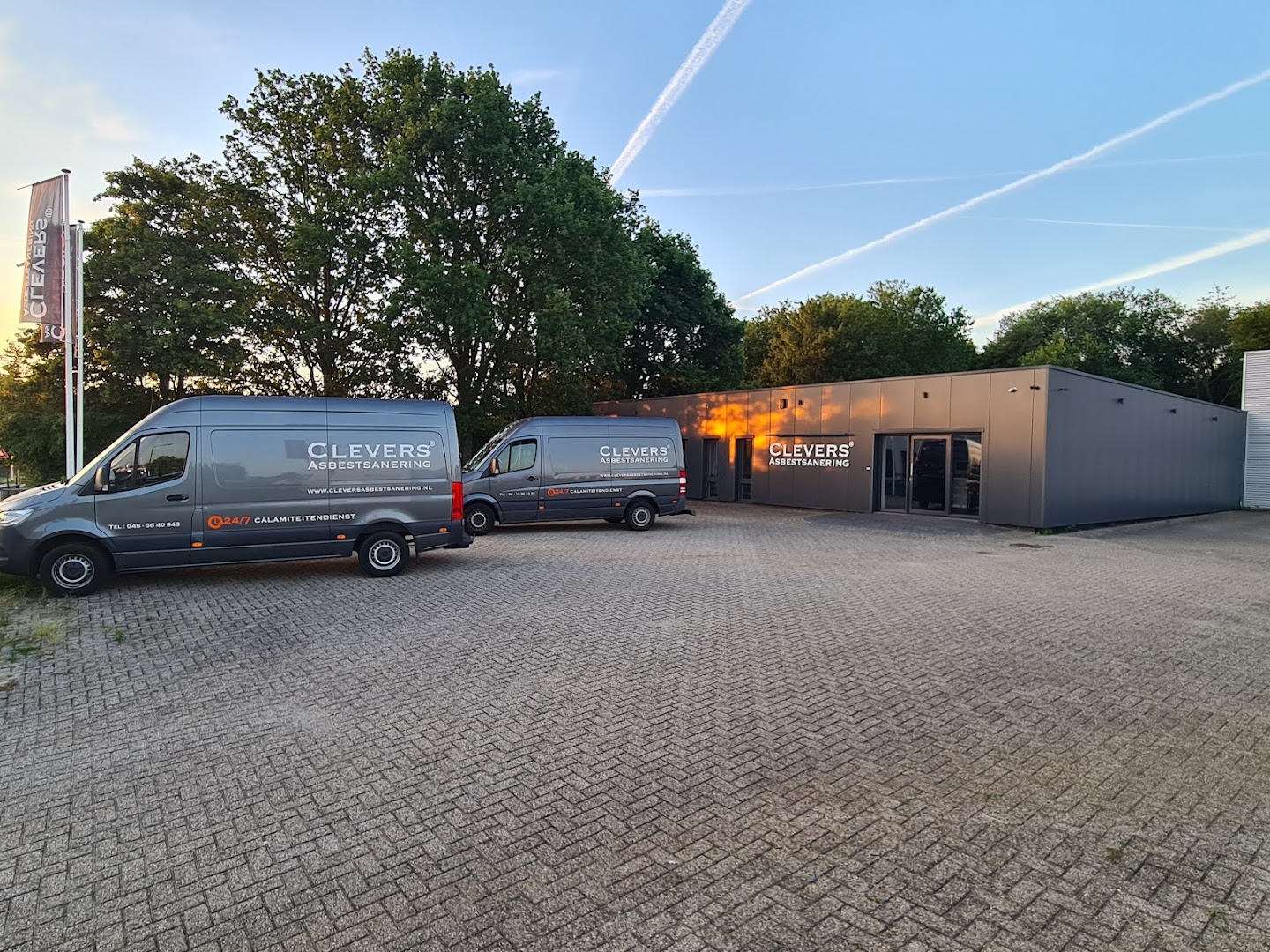Foto van Clevers Asbestsanering in Kerkrade — Sloopaannemer (foto 3)