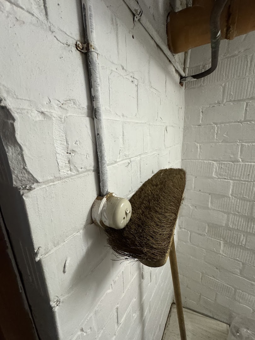 Foto van De Asbest Inventariseerder in Hove — Certificeringsbureau (foto 2)