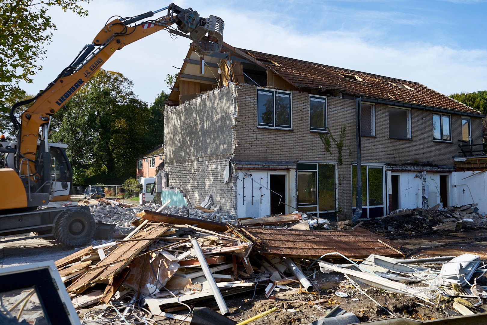 Foto van KUUB-experten in Zwalm — Asbestonderzoek (foto 1)