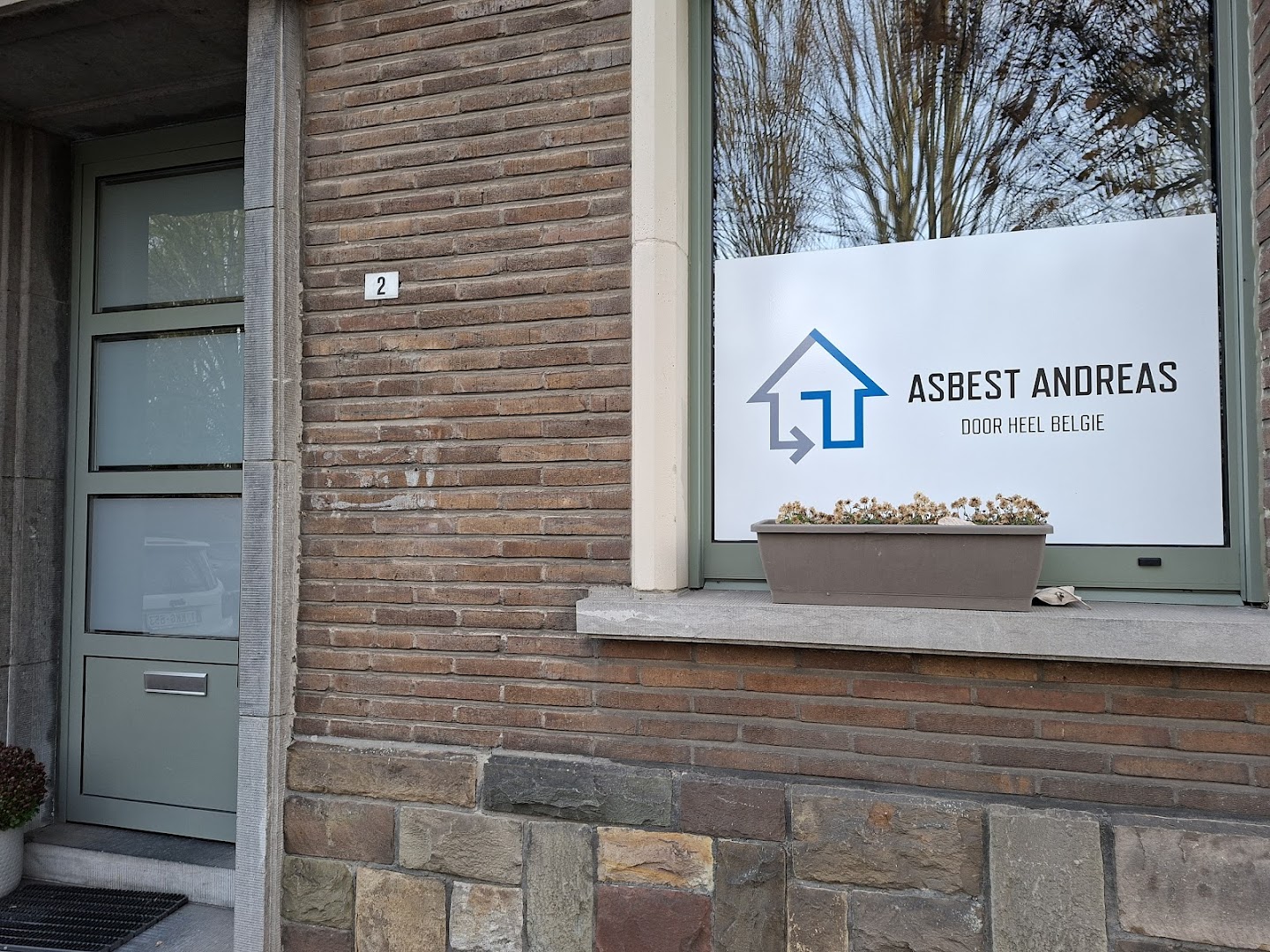 Foto van Asbest Andreas in Machelen — Taxateur onroerend goed (foto 1)