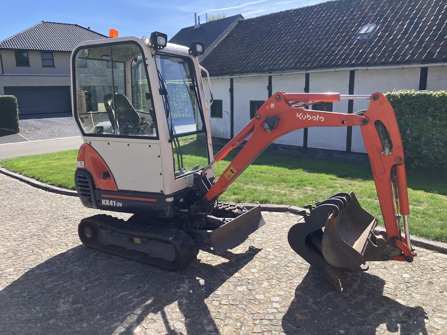 Foto van W-J verhuur minigravers Wilfried jeurissen ez in Herk-de-Stad, Machineverhuur (foto 3)