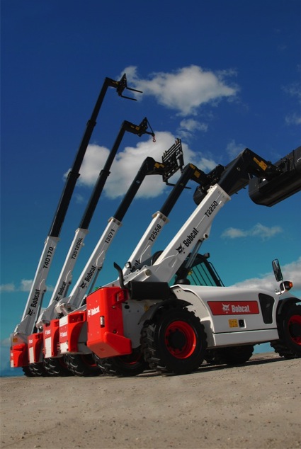Foto van Helicat Rental Solutions NV in Sint-Pieters-Leeuw, Machineverhuurbedrijf (foto 2)