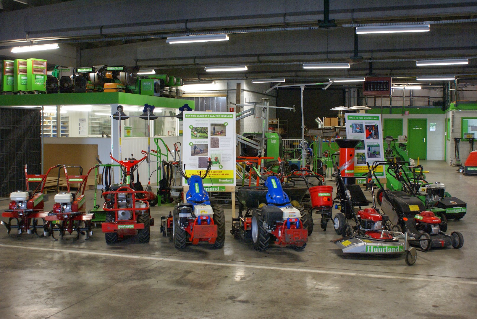 Foto van Huurland Dendermonde in Dendermonde, Machineverhuurbedrijf (foto 3)
