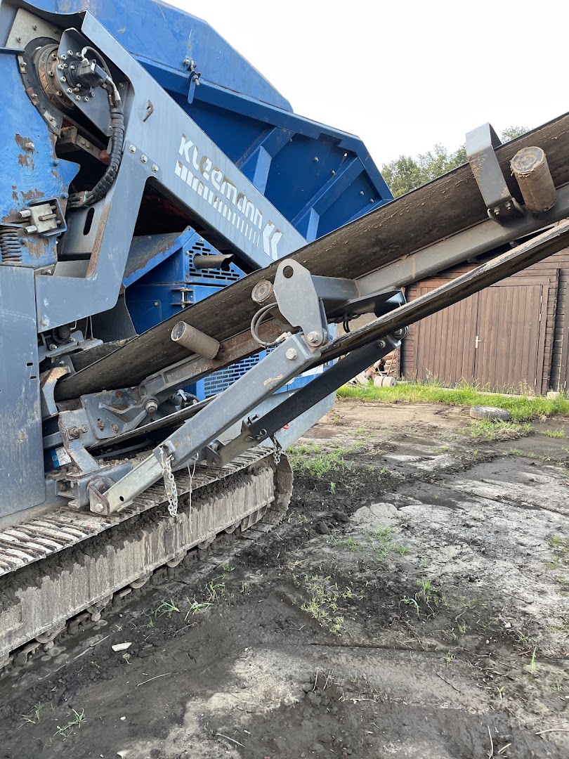 Foto van Zeefverhuur WVM in Kortenaken, Verhuurbedrijf van bouwmachines