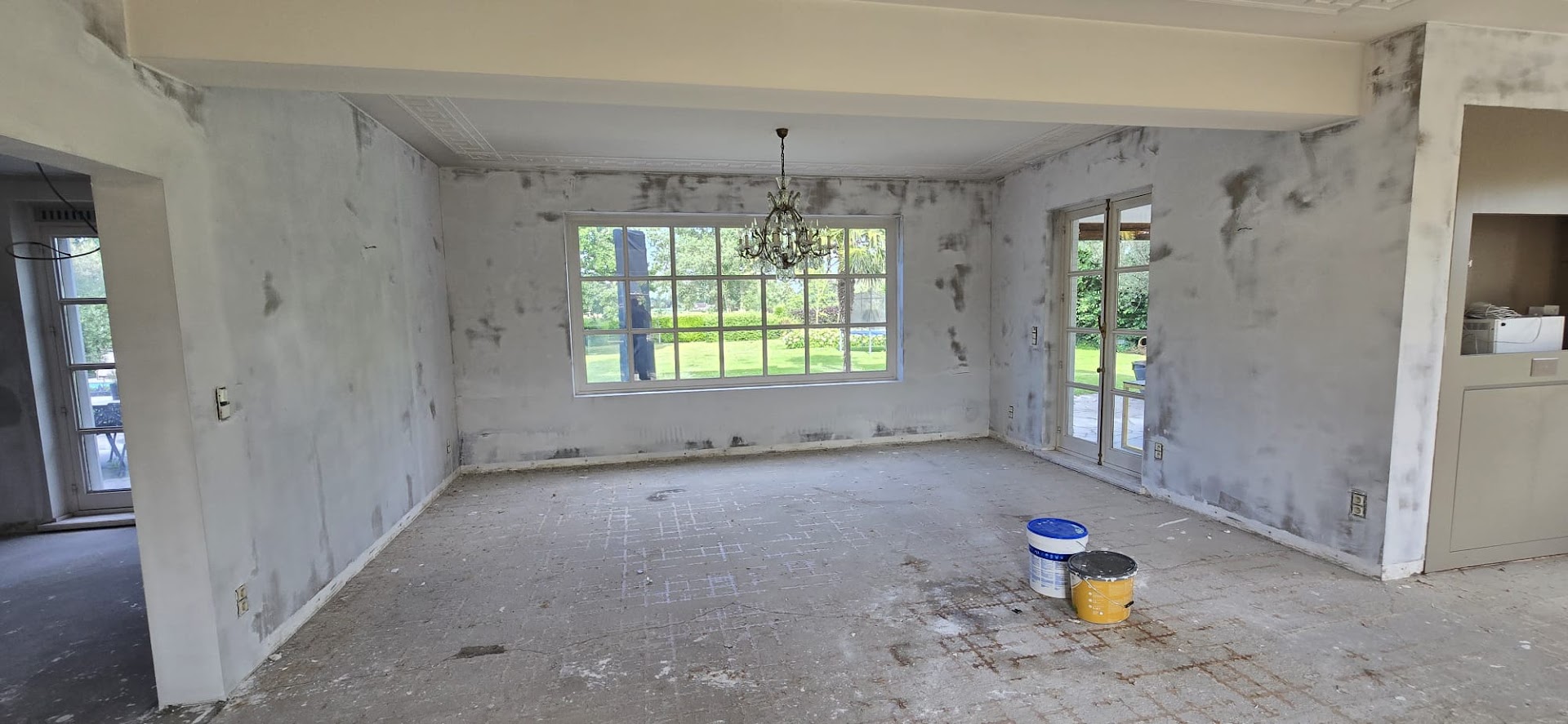Foto van BEQX Renovatie | Badkamer | Laminaat | Gyproc | Afwerkingen in Temse, Bouwbedrijf (foto 3)