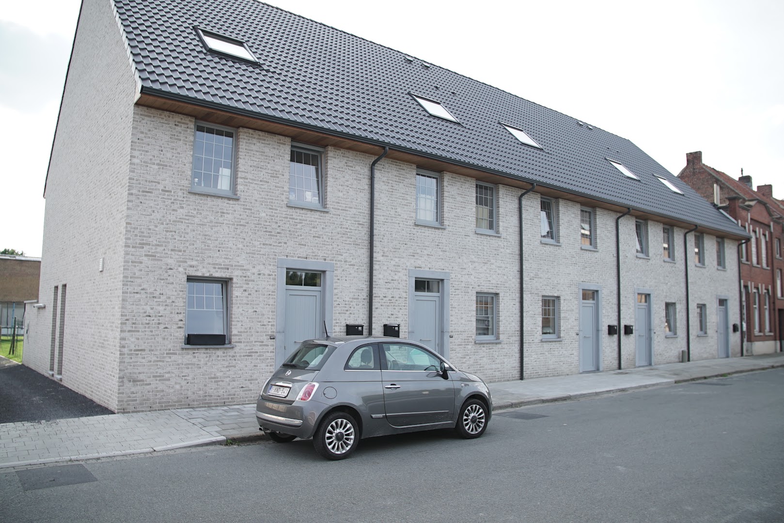 Foto van Gebroeders D'Hondt - Bouwbedrijf, sleutel op de deur aannemer in Aalst, Bouwbedrijf (foto 3)