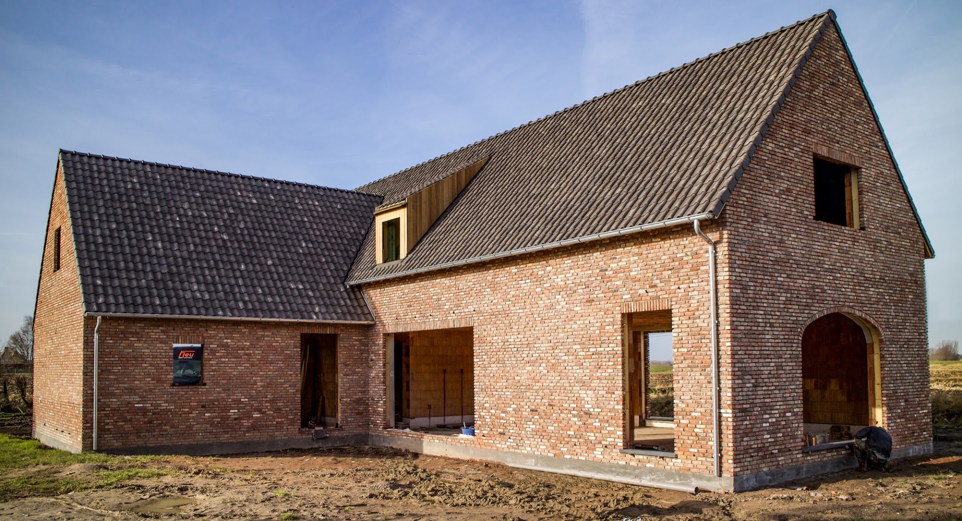 Foto van Leander Fieu - Bouw en totaalrenovatie in Alveringem, Aannemer Foto van Leander Fieu - Bouw en totaalrenovatie in Alveringem, Aannemer