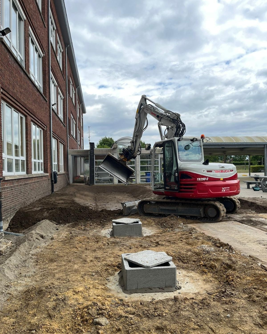 Foto van Verjans & Zoon | Grond- en Afbraakwerken in Diepenbeek, Grondverzet Foto van Verjans & Zoon | Grond- en Afbraakwerken in Diepenbeek, Grondverzet