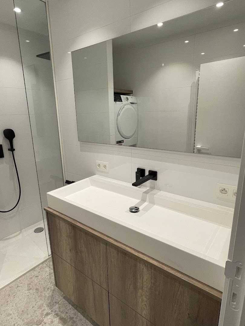 Foto van JB Badkamerrenovatie in Brasschaat, Badkamerinstallateur Foto van JB Badkamerrenovatie in Brasschaat, Badkamerinstallateur