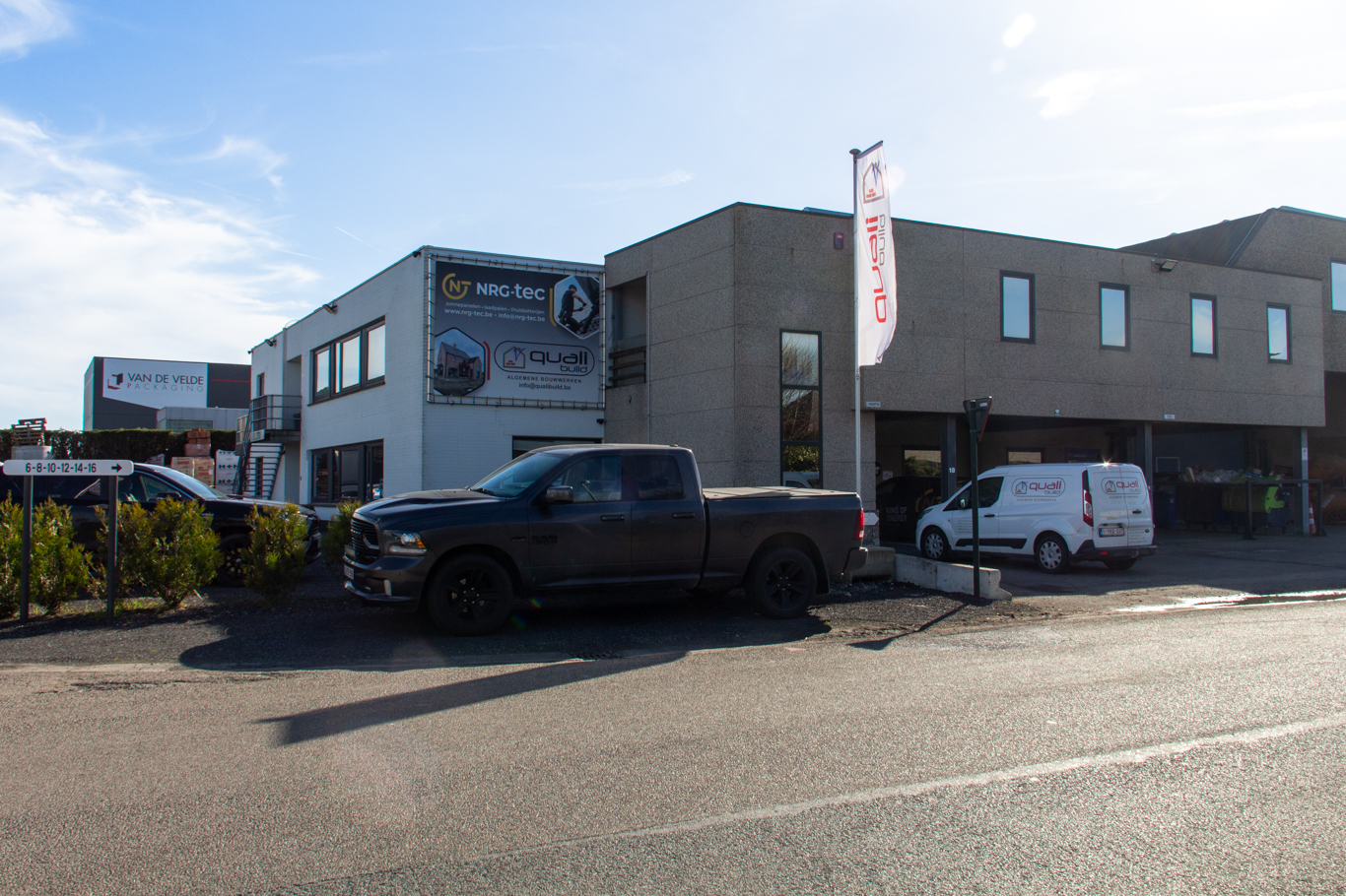 Foto van Qualibuild Lichtervelde | Nieuwbouw, Ruwbouw & Totaalrenovatie in Lichtervelde, Bouwbedrijf Foto van Qualibuild Lichtervelde | Nieuwbouw, Ruwbouw & Totaalrenovatie in Lichtervelde, Bouwbedrijf