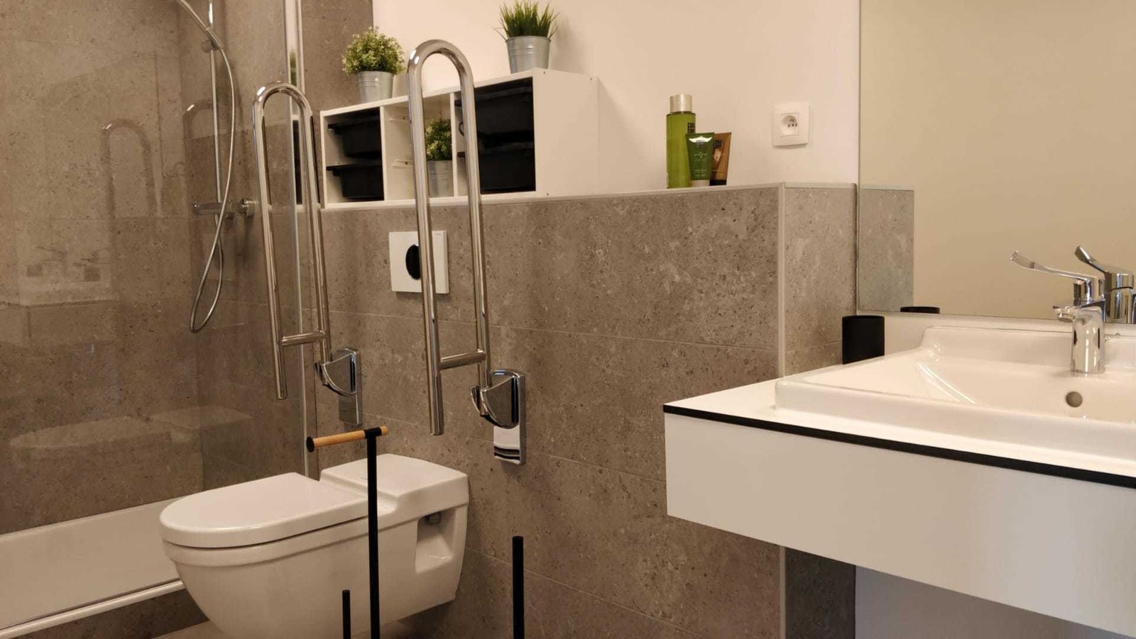 Foto van Bart Veulemans BV - Badkamerspecialist in Tienen, Badkamerinstallateur (foto 2)