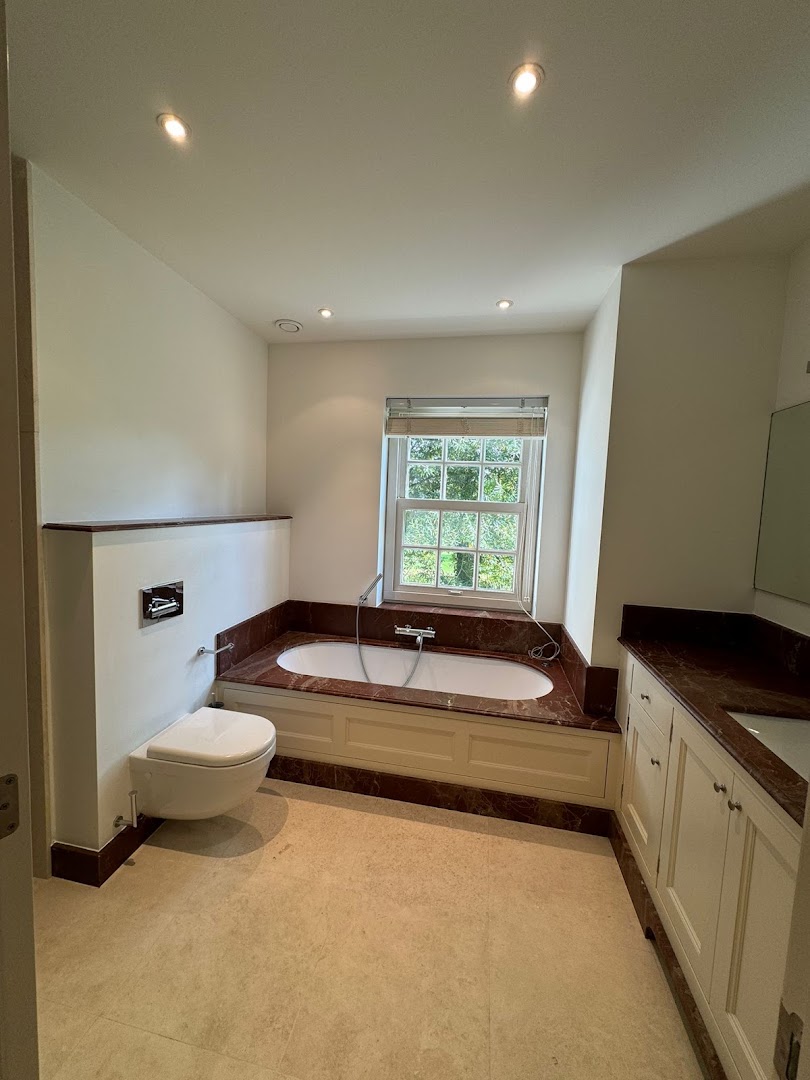 Foto van Lia Renovatie - Aannemer voor Appartementrenovaties Brussel in Sint-Lambrechts-Woluwe, Aannemer (foto 3)