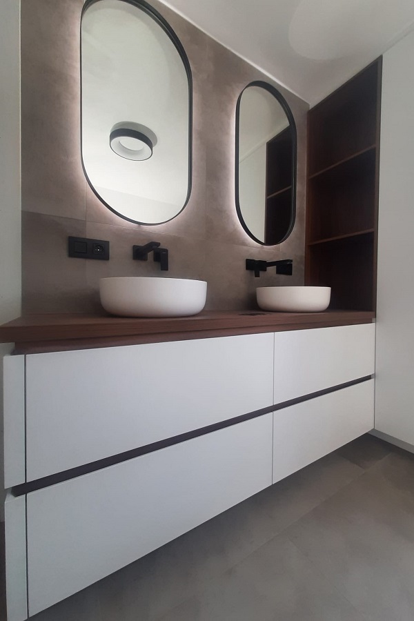 Foto van Atelier K&S in Arendonk, Houtbewerker