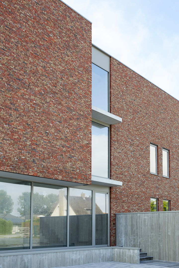 Foto van Bouwonderneming Eeckhout en Zonen in Wielsbeke, Bouwbedrijf (foto 3)
