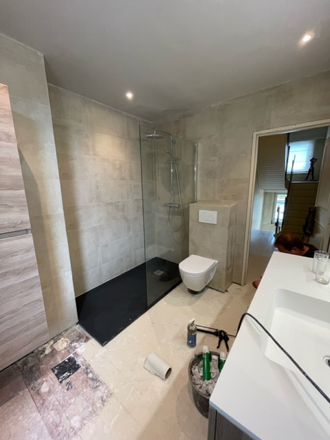 Foto van DECONINCK Badkamer renovatie, sanitair, verwarming, ventilatie in Rijkevorsel, Loodgieter (foto 3)