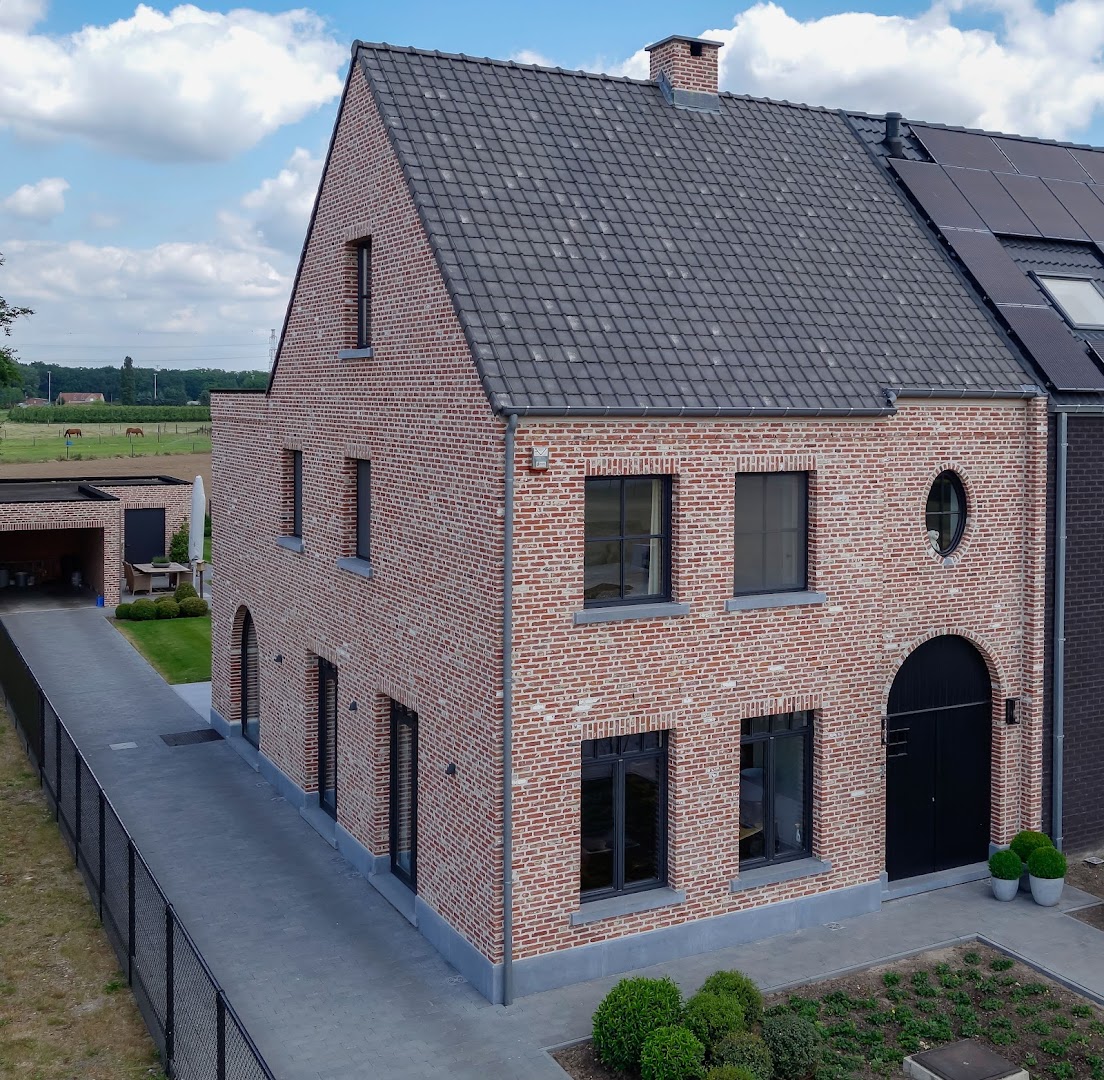 Foto van TIM BUILDING in Lint, Aannemer (foto 2)