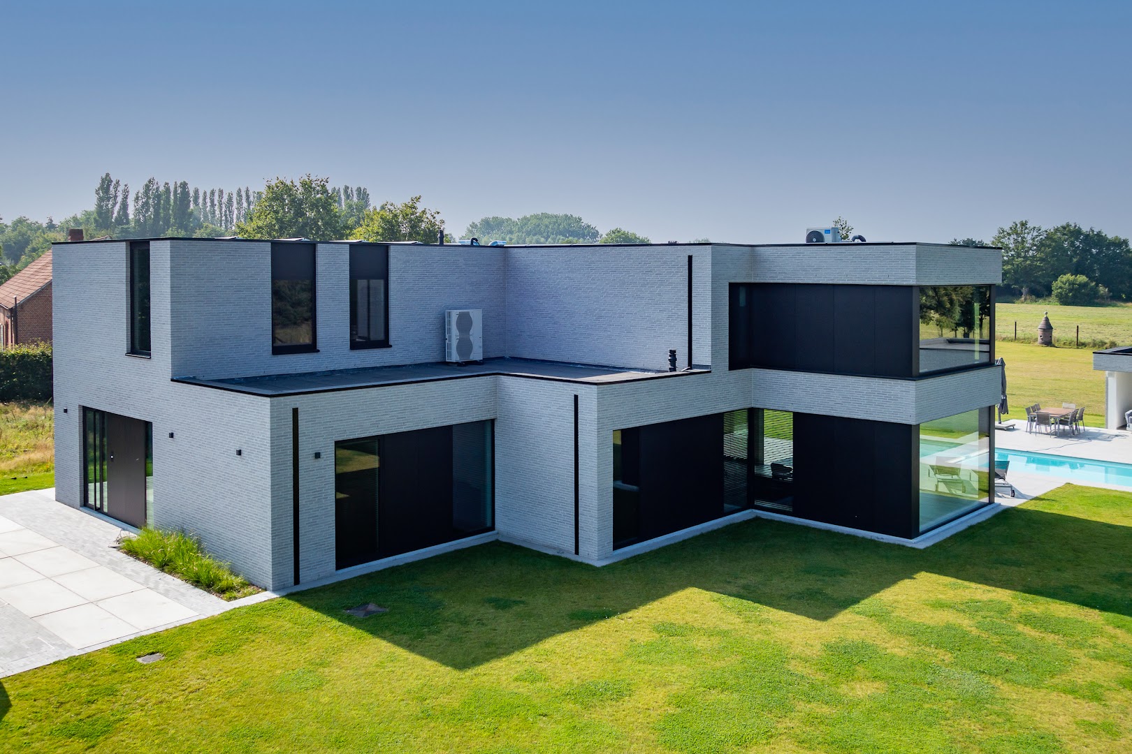 Foto van TIM BUILDING in Lint, Aannemer (foto 3)