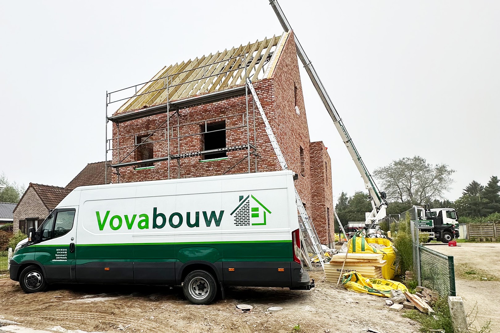 Foto van Vovabouw in Westerlo, Dakdekker
