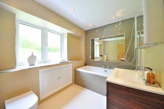 Foto van Davell Renovaties in Bredene, Elektricien (foto 2)
