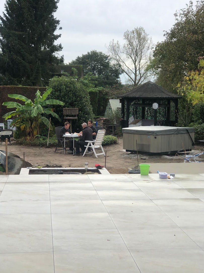 Foto van Klusman Peter | Totaalrenovaties, Badkamer, Vloer- en Tegelwerk in Herselt, Klusbedrijf (foto 3)