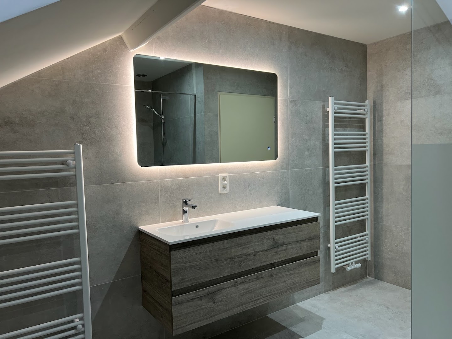 Foto van Wan Build B.V in Beveren-Kruibeke-Zwijndrecht, Bouwbedrijf (foto 2)