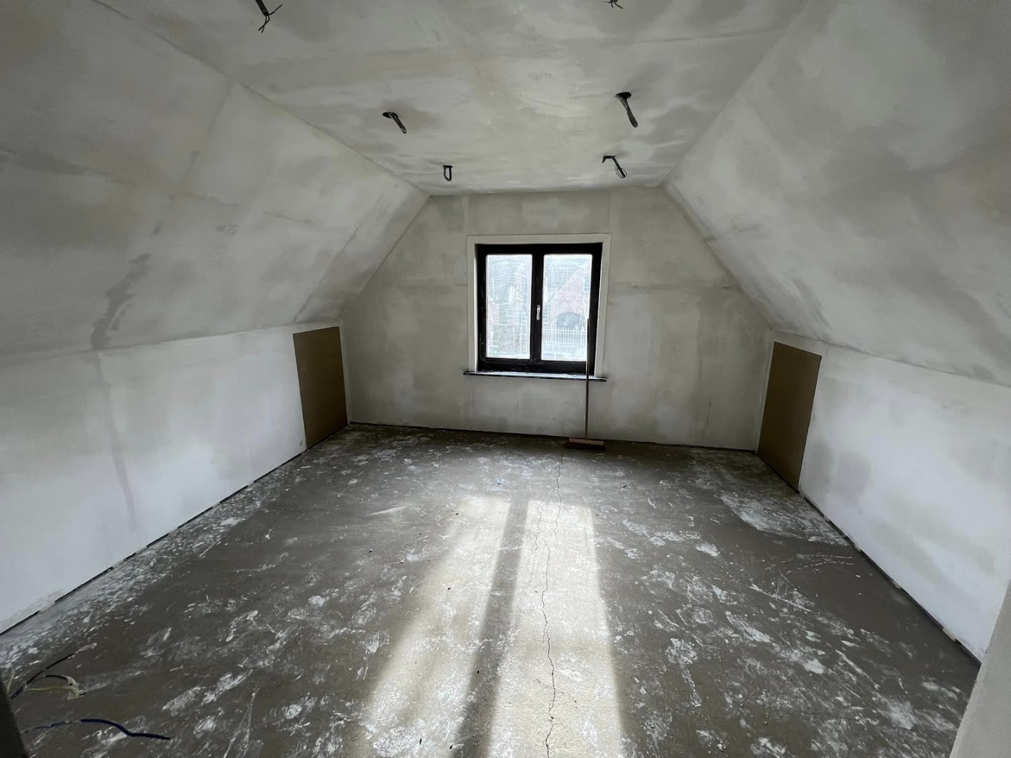 Foto van Willems Renovatiewerken in Beveren-Kruibeke-Zwijndrecht, Timmerman (foto 2)