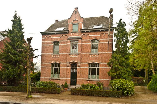 Foto van Gevelrenovatie Van Der Trappen | Crepi, kalei, mortex, sidings, steenstrips in Kapelle-op-den-Bos, Aannemer (foto 2)