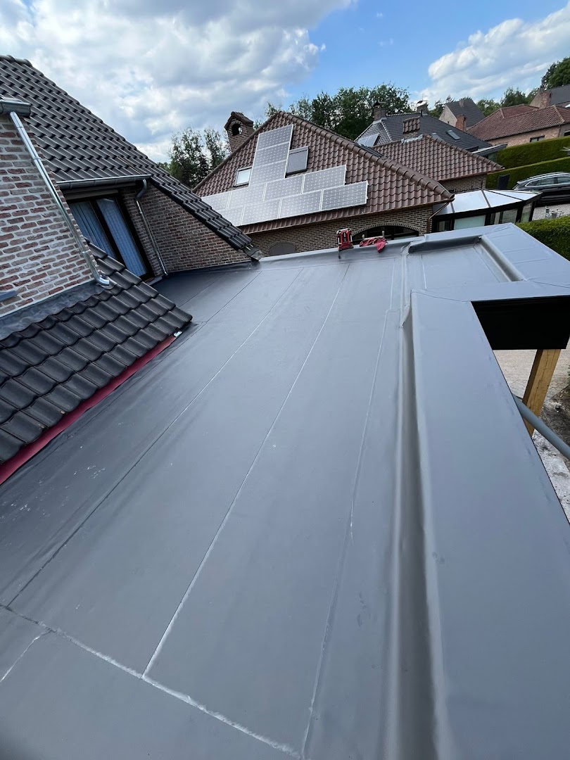 Foto van Vansweevelt Bouwservice | Plat Dak Specialist in Ravels, Dakdekker (foto 3)