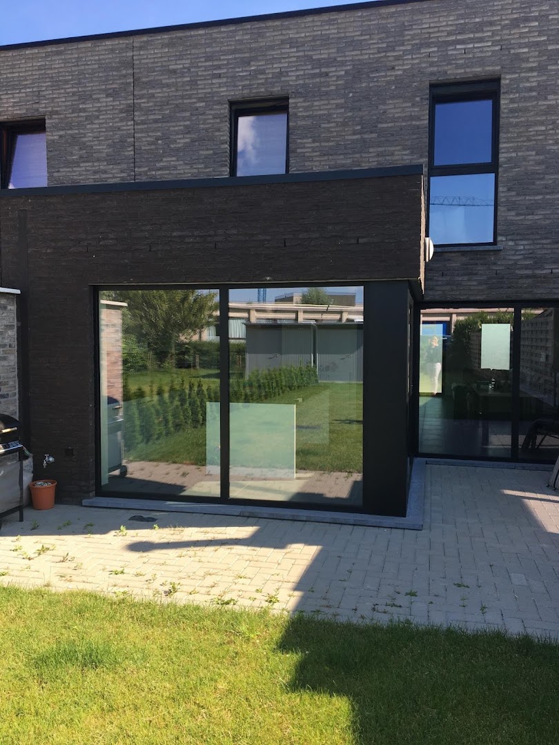 Foto van KwadrO Ramen en Deuren Diest in Diest, Aannemer (foto 3)