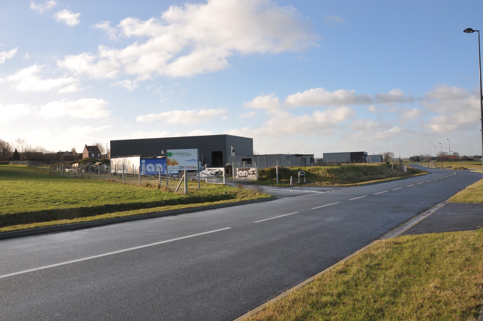 Foto van Entrereno + (Jan Van Bruwaene Services) in Poperinge, Aannemer (foto 3)