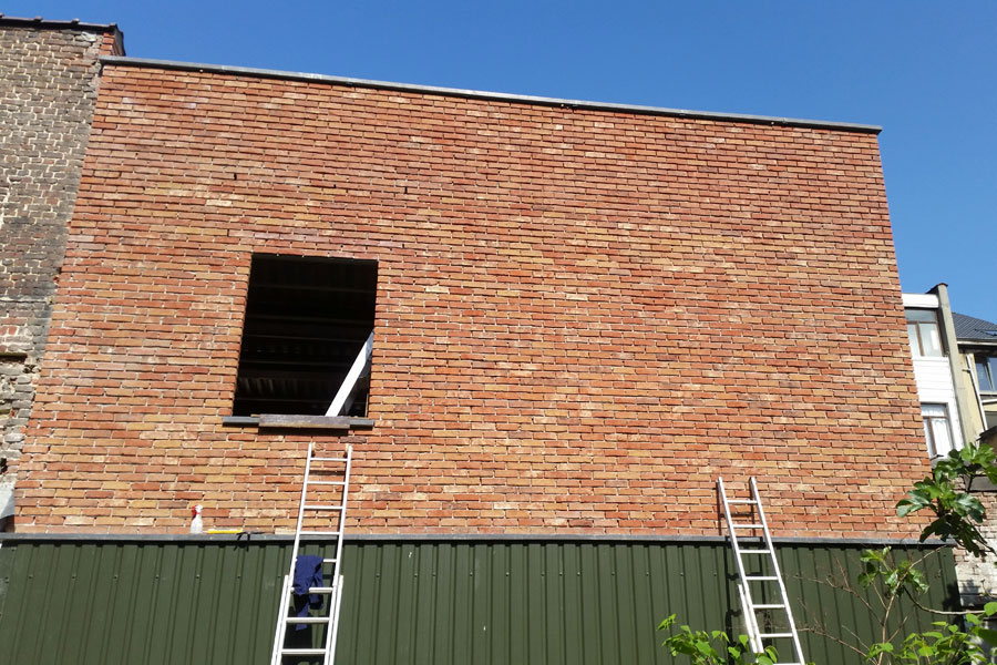 Foto van Bouwwerken Deburghgraeve in Torhout, Bouwbedrijf (foto 2)
