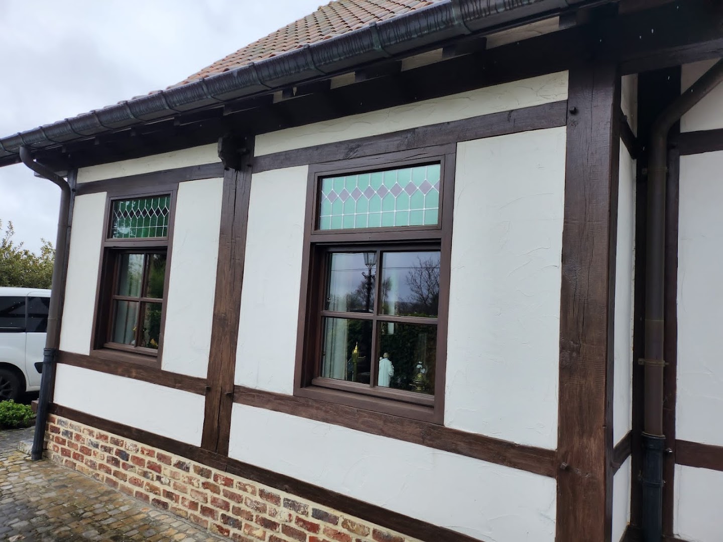 Foto van Al-Deco Schilder- en renovatiewerken in Tessenderlo-Ham, Schilder (foto 3)